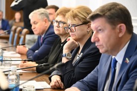 Сергей Ладанов принял участие в работе круглого стола по вопросам деятельности представительных органов муниципальных образований